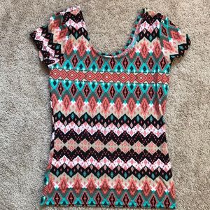 Aztec print t-shirt with scoop neck